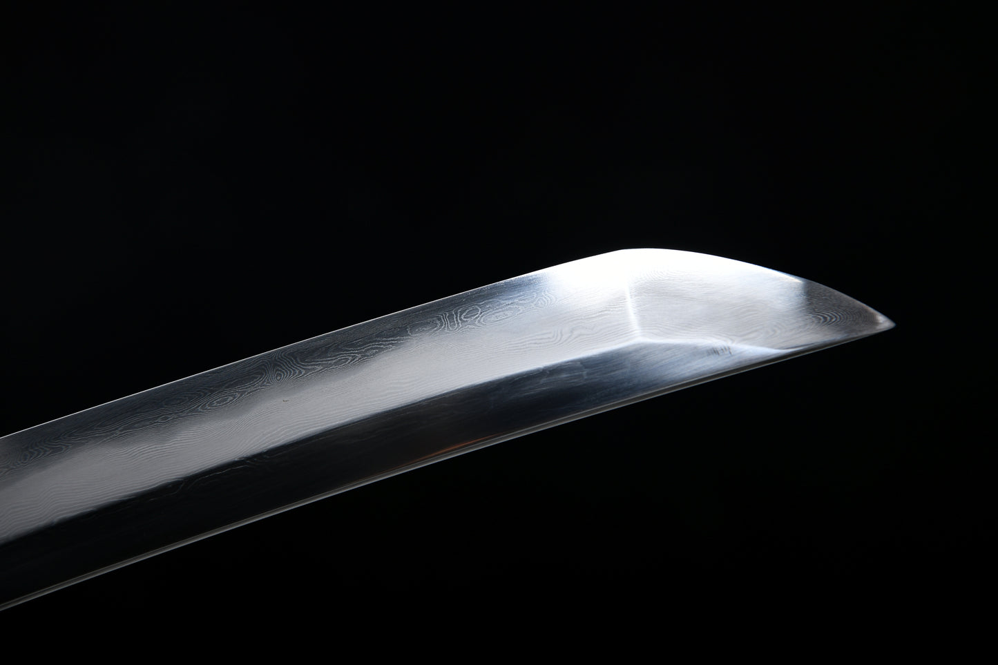 Handcrafted long 41-inch patterned steel forged blade finishing — Sakura (reverse handle) Damascus-style Tashi sword