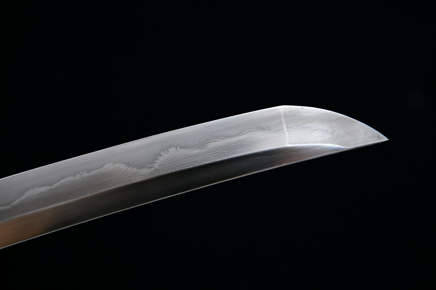 Handmade Long 41-Inch Three-Piece Forged Steel Tachi Samurai Sword — Oda Nobunaga Tachi (Deluxe Edition)