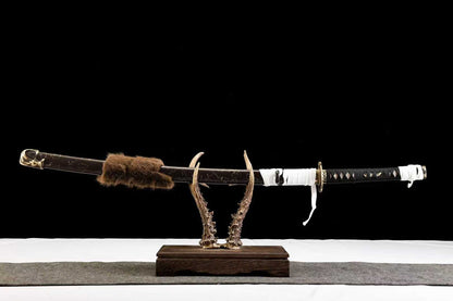 Ghost of Yangti Mountain Dutong Style Lone Wolf, handcrafted T10 steel 41-inch clay-tempered samurai swordGhost of Yangti Mountain, handcrafted T10 steel 41-inch clay-tempered samurai sword