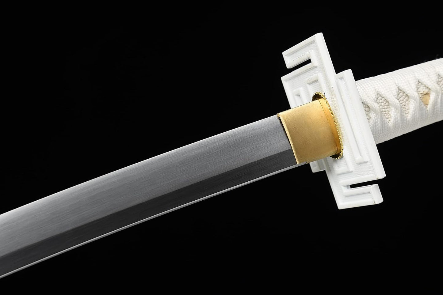 Ichigo Kurosaki, Full Tang 41 inch Cosplay Handmade Katana Sword, 1060 high Carbon Steel Black and White, Very Sharp -anime sword(White)