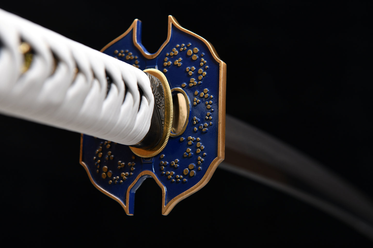 Handmade anime game merchandise, extended 51-inch T10 steel tempered blade with cross pattern grinding, gray wild greatsword samurai sword — Devil May Cry Five Enma Sword(Yamato)