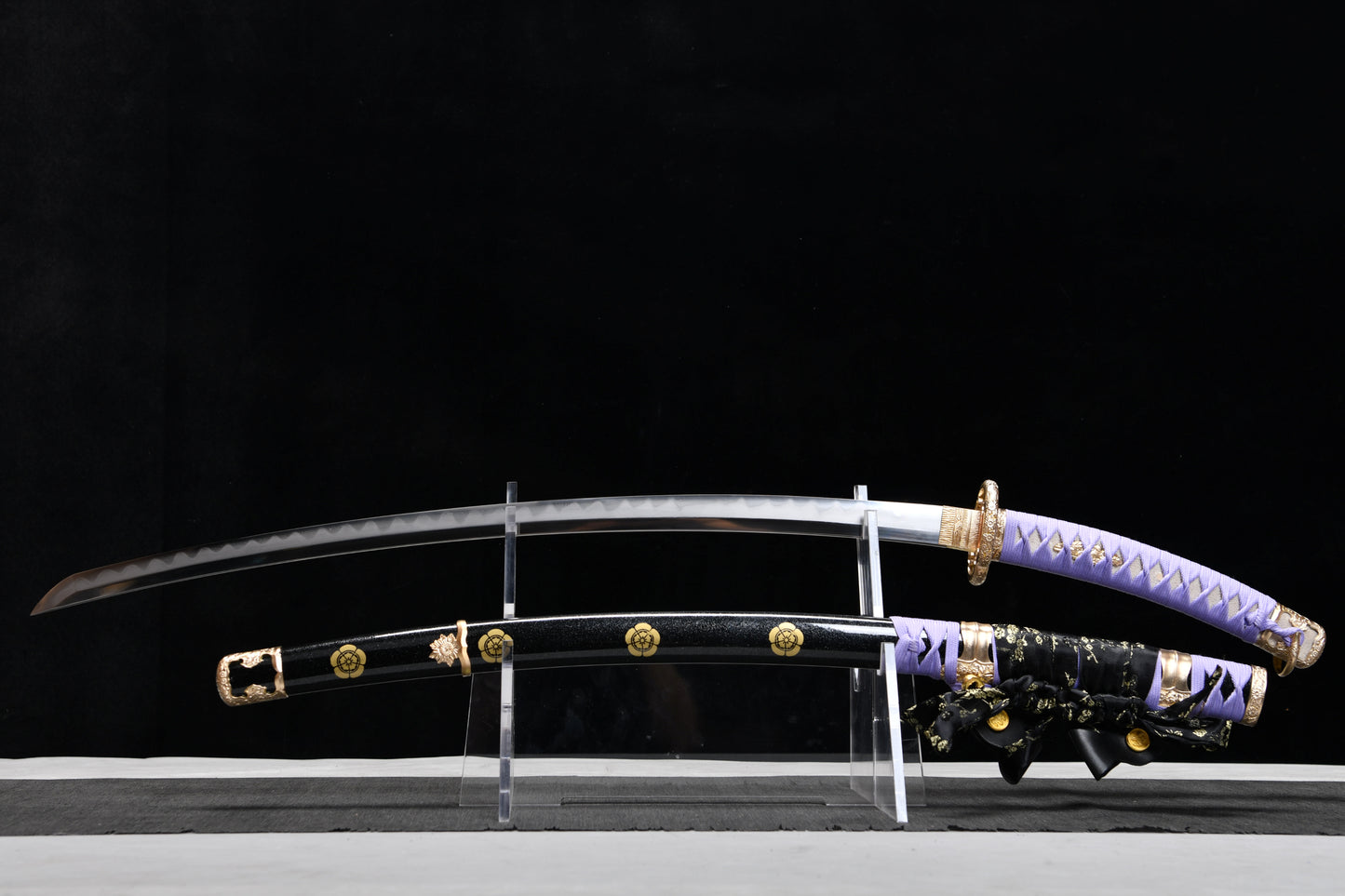 Handmade long 41-inch patterned steel blade, finishing, upper grind, great sword,Damascus steel — Oda Nobunaga — Tashi